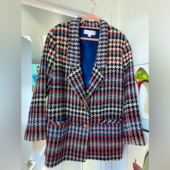 Ellie Mae Studios Houndstooth Boyfriend Blazer - Picture 1 of 9